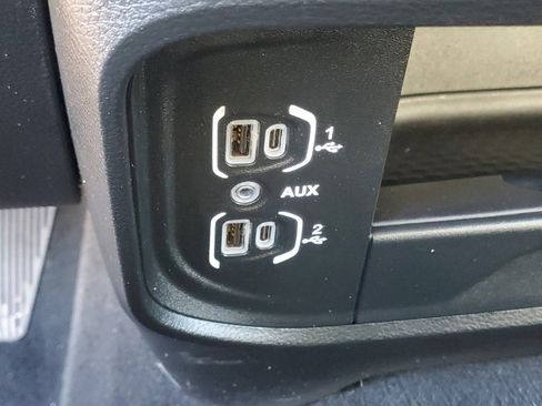 Used 2024 RAM 2500 Big Horn w/ Bed Utility Group image 23