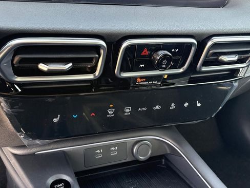 New 2026 Nissan Sentra SV image 15