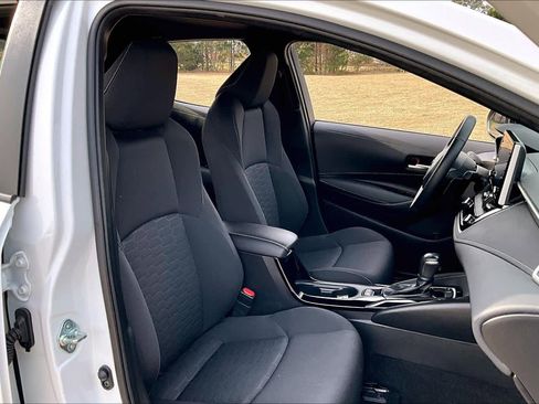 Used 2022 Toyota Corolla SE image 8