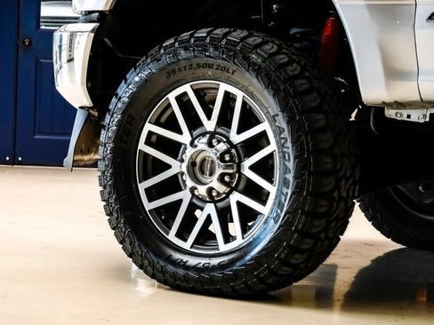 Used 2017 Ford F250 Lariat w/ Lariat Value Package AWD/4WD image 63