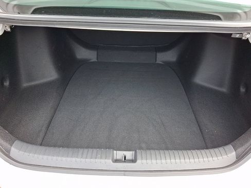 Used 2024 Honda Accord LX image 28