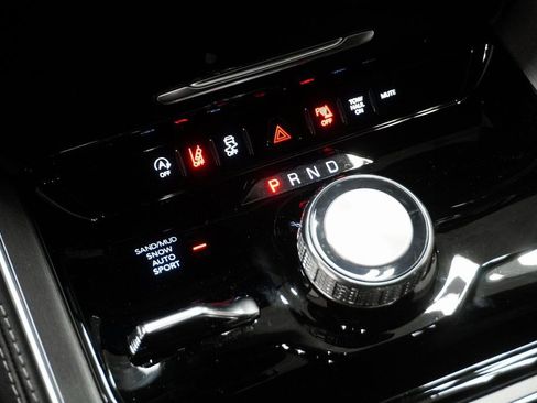 New 2026 Jeep Grand Wagoneer image 28