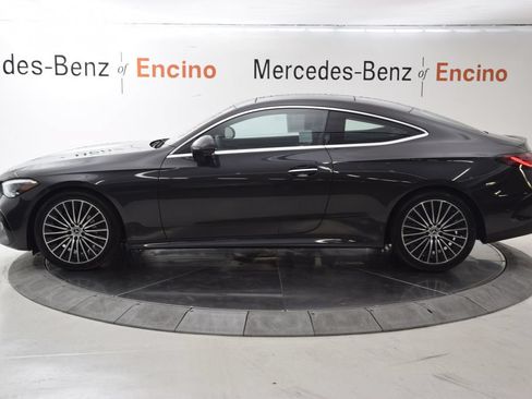 Used 2024 Mercedes-Benz CLE 300 4MATIC Coupe image 3