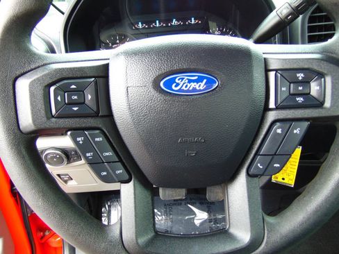 Used 2019 Ford F150 XL w/ XL Power Equipment Group AWD/4WD image 14