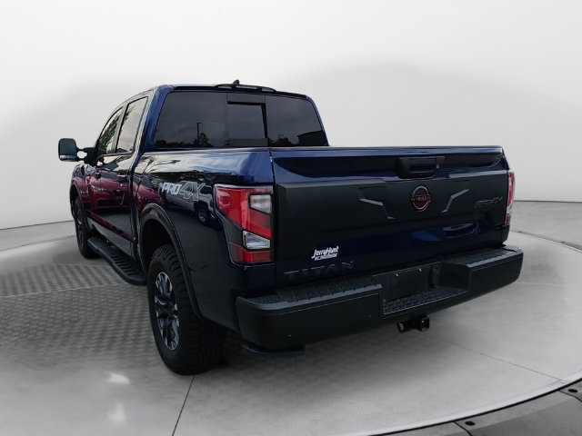 Used 2024 Nissan Titan PRO-4X w/ Pro-4x Convenience Package AWD/4WD image 3