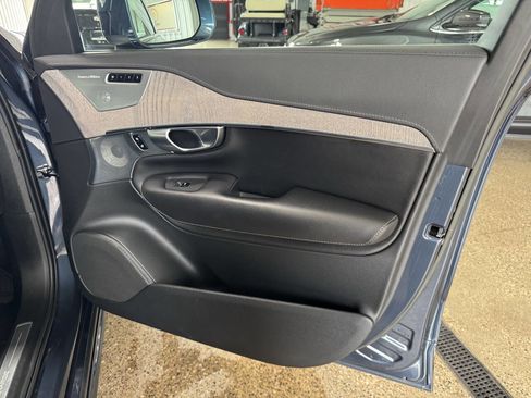 Used 2022 Volvo XC90 T8 Inscription w/ Advanced Package image 46