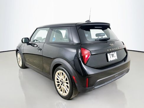 Used 2025 MINI Cooper S FWD image 7