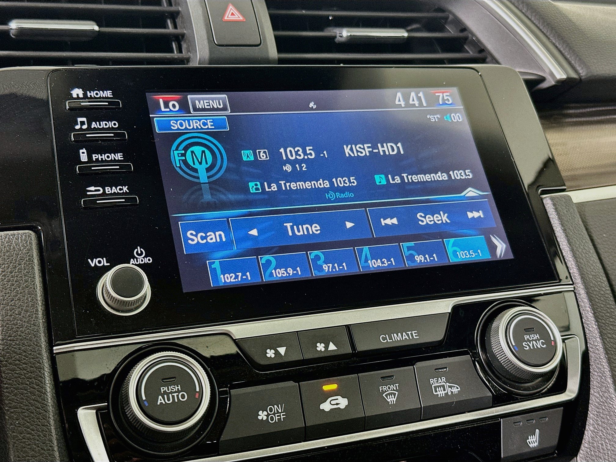 Used 2019 Honda Civic EX image 19