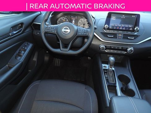 Used 2025 Nissan Altima 2.5 S image 18