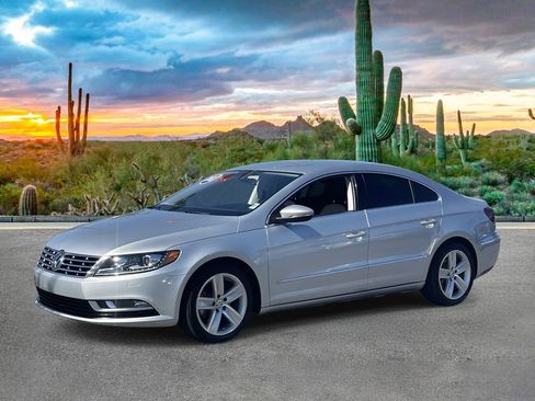 Used 2013 Volkswagen CC Sport image 7