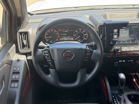 Used 2026 Nissan Frontier PRO-4X AWD/4WD image 24