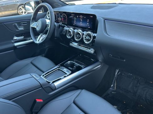 New 2026 Mercedes-Benz GLA 250 4MATIC image 16
