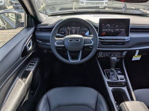 New 2026 Jeep Compass Latitude AWD/4WD image 16