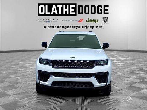 New 2026 Jeep Grand Cherokee L Limited AWD/4WD image 31