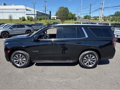 Used 2024 Chevrolet Tahoe LT w/ LT Signature Plus Package AWD/4WD image 15