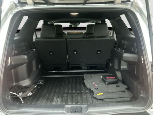 Used 2025 Toyota 4Runner TRD Off-Road Premium w/ Tow Technology Package AWD/4WD image 17