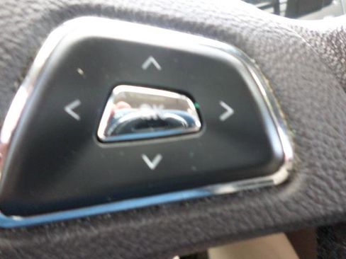 Used 2017 Lincoln MKC Premiere AWD/4WD image 25