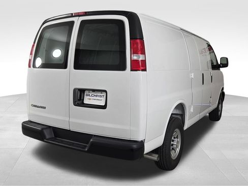 New 2026 Chevrolet Express 2500 w/ Communications Package RWD image 7