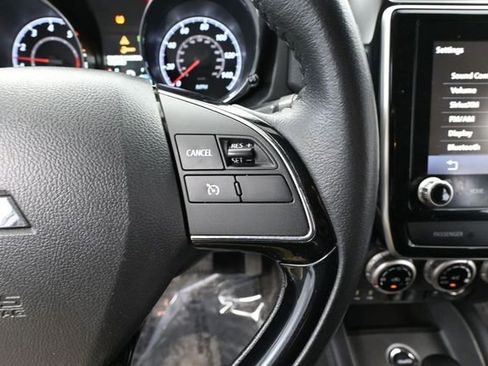 Used 2020 Mitsubishi Outlander Sport SE AWD/4WD image 25