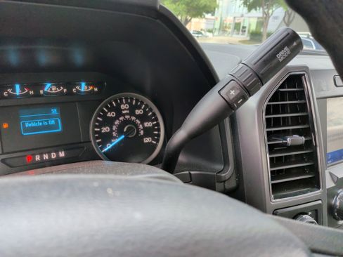 Used 2020 Ford F150 XLT w/ FX4 Off-Road Package image 27