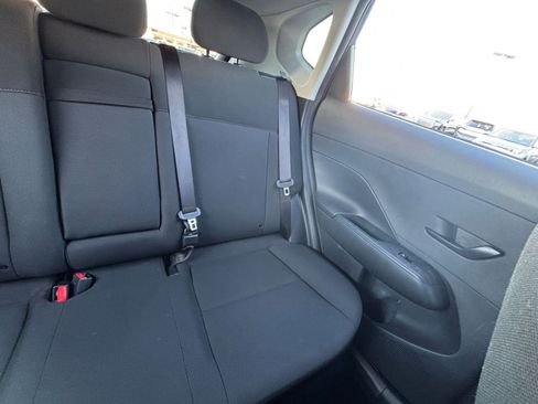 Used 2025 Hyundai Kona SEL image 37