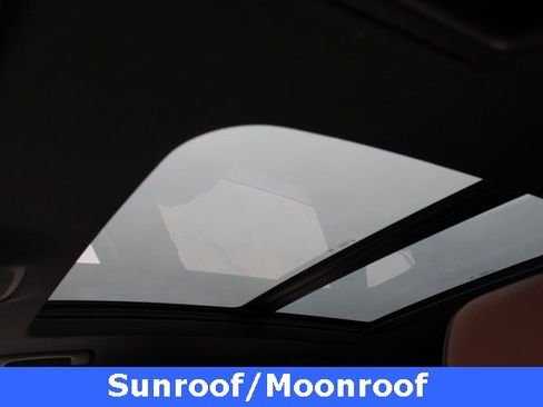 Used 2025 Audi Q5 2.0T Premium Plus w/ Premium Plus Package image 6