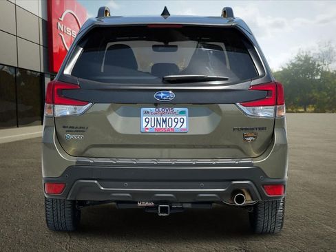 Used 2025 Subaru Forester Wilderness w/ Wilderness Package AWD/4WD image 8