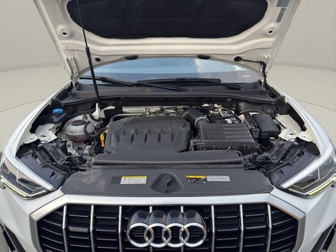 Used 2021 Audi Q3 2.0T Premium Plus w/ Premium Plus Package AWD/4WD image 21