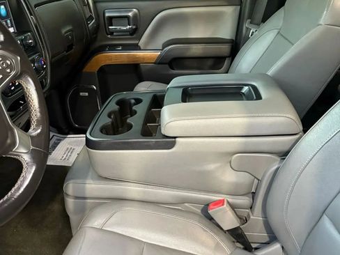 Used 2018 Chevrolet Silverado 1500 LTZ w/ Sport Package AWD/4WD image 32