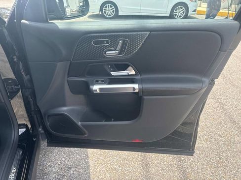 Used 2024 Mercedes-Benz GLB 250 image 13