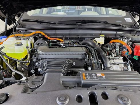 New 2026 Lincoln Nautilus Premier w/ Equipment Group 102A AWD/4WD image 33