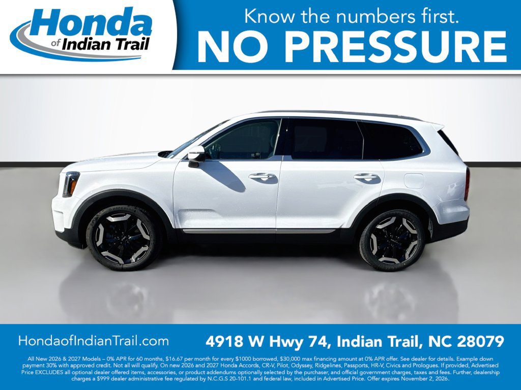 Used 2025 Kia Telluride S FWD image 4