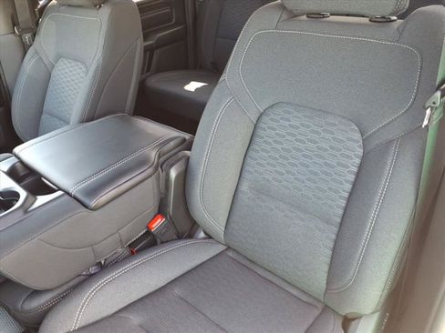 New 2026 RAM 1500 Tradesman AWD/4WD image 18