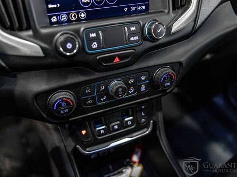 Used 2019 GMC Terrain SLT image 27