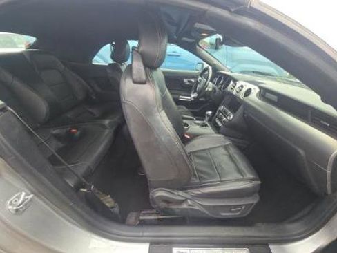 Used 2021 Ford Mustang Premium RWD image 6