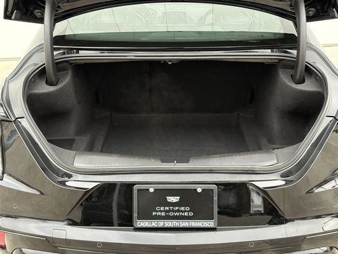 Certified 2026 Cadillac CT4 V Blackwing w/ Technology Package image 9