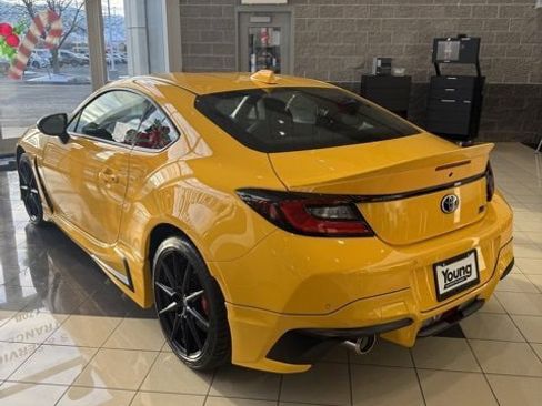 New 2026 Toyota GR86 YUZU Limited image 8