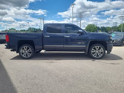 Used 2018 Chevrolet Silverado 1500 LTZ Z71 w/ Centennial Edition AWD/4WD image 8