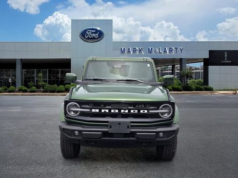 Certified 2025 Ford Bronco Outer Banks AWD/4WD image 8