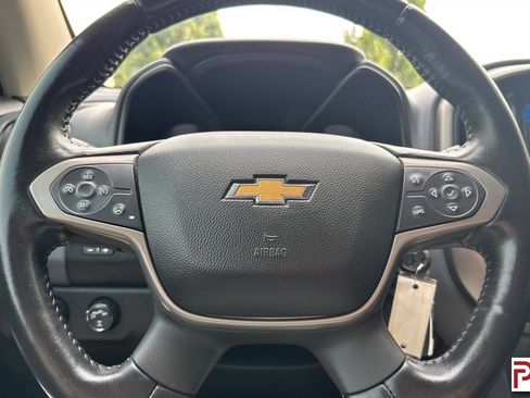 Certified 2019 Chevrolet Colorado Z71 w/ Z71 Midnight Edition AWD/4WD image 24