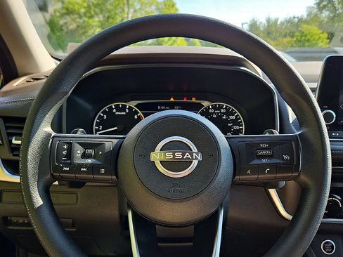 Certified 2023 Nissan Rogue S AWD/4WD image 18