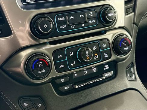 Used 2020 Chevrolet Tahoe Premier AWD/4WD image 16