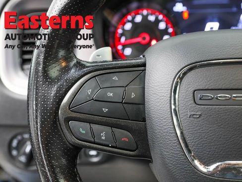 Used 2022 Dodge Charger R/T w/ Blacktop Package image 15