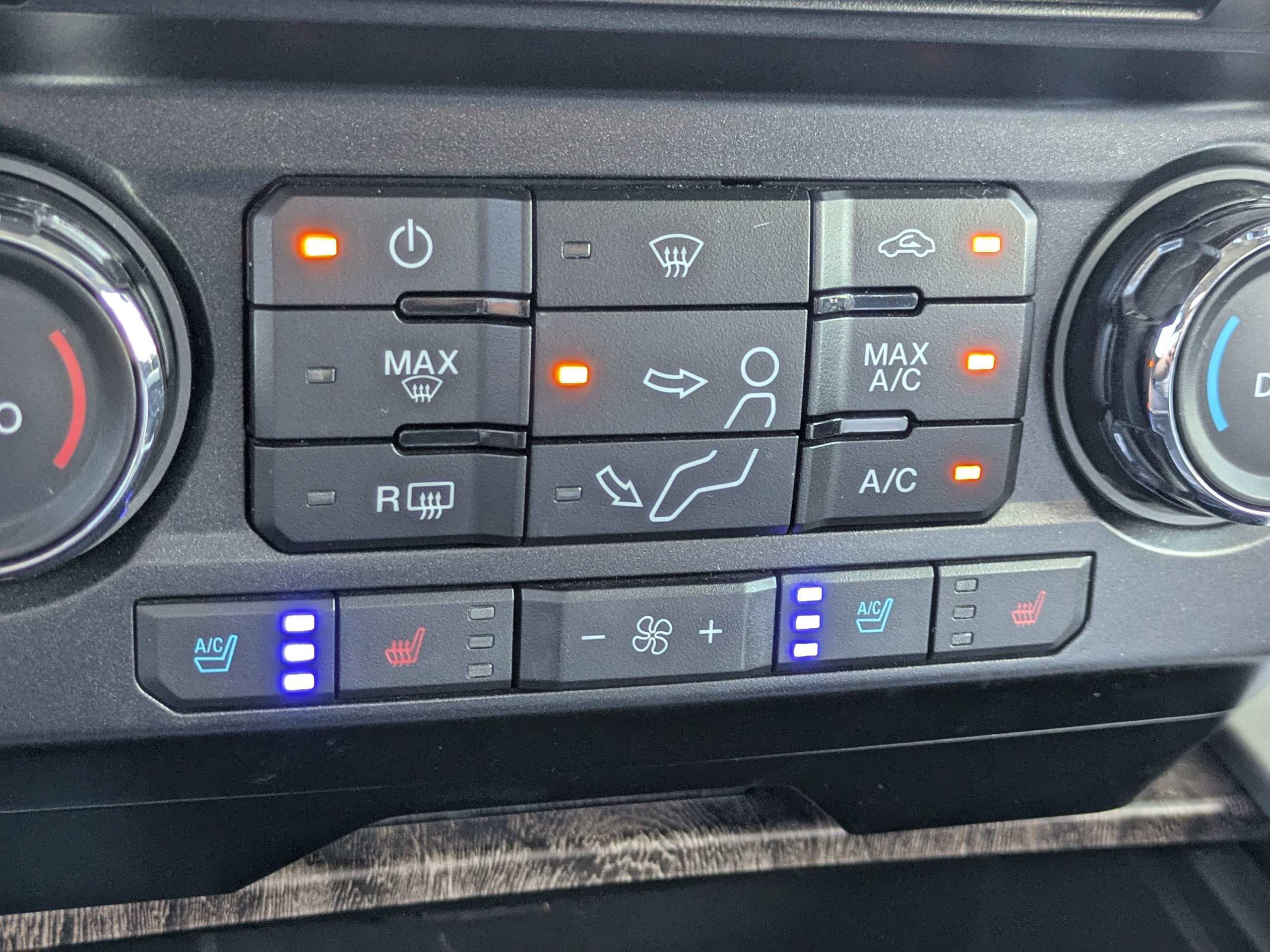 Used 2017 Ford F250 4x4 Crew Cab Super Duty image 31