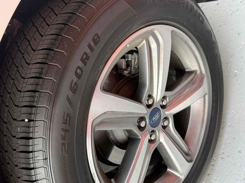 Used 2019 Ford Edge SEL w/ Equipment Group 201A image 96