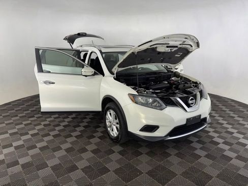 Used 2014 Nissan Rogue SV w/ SV Premium Package AWD/4WD image 12
