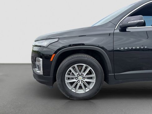 Used 2023 Chevrolet Traverse LT FWD image 22