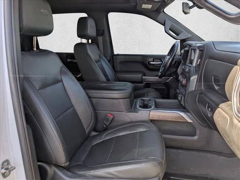Used 2020 Chevrolet Silverado 1500 High Country AWD/4WD image 17