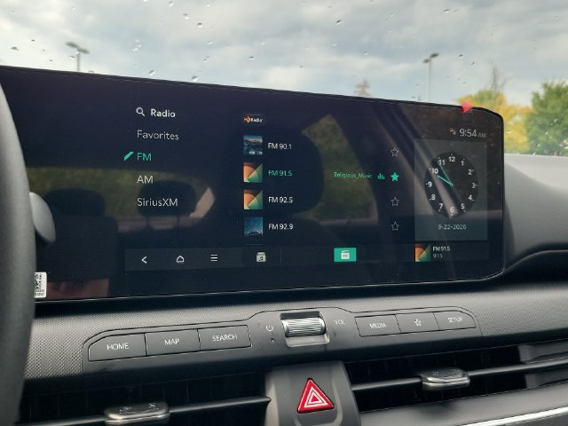 New 2026 Kia K4 FWD image 18