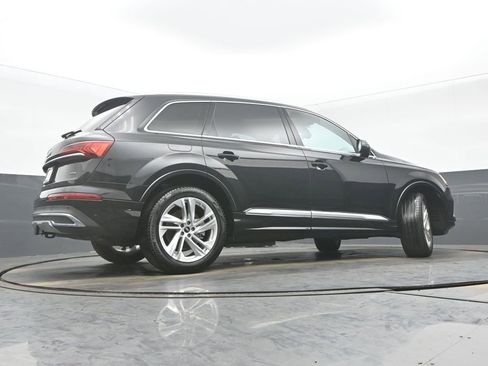 Used 2023 Audi Q7 3.0T Premium Plus w/ Premium Plus Package image 31